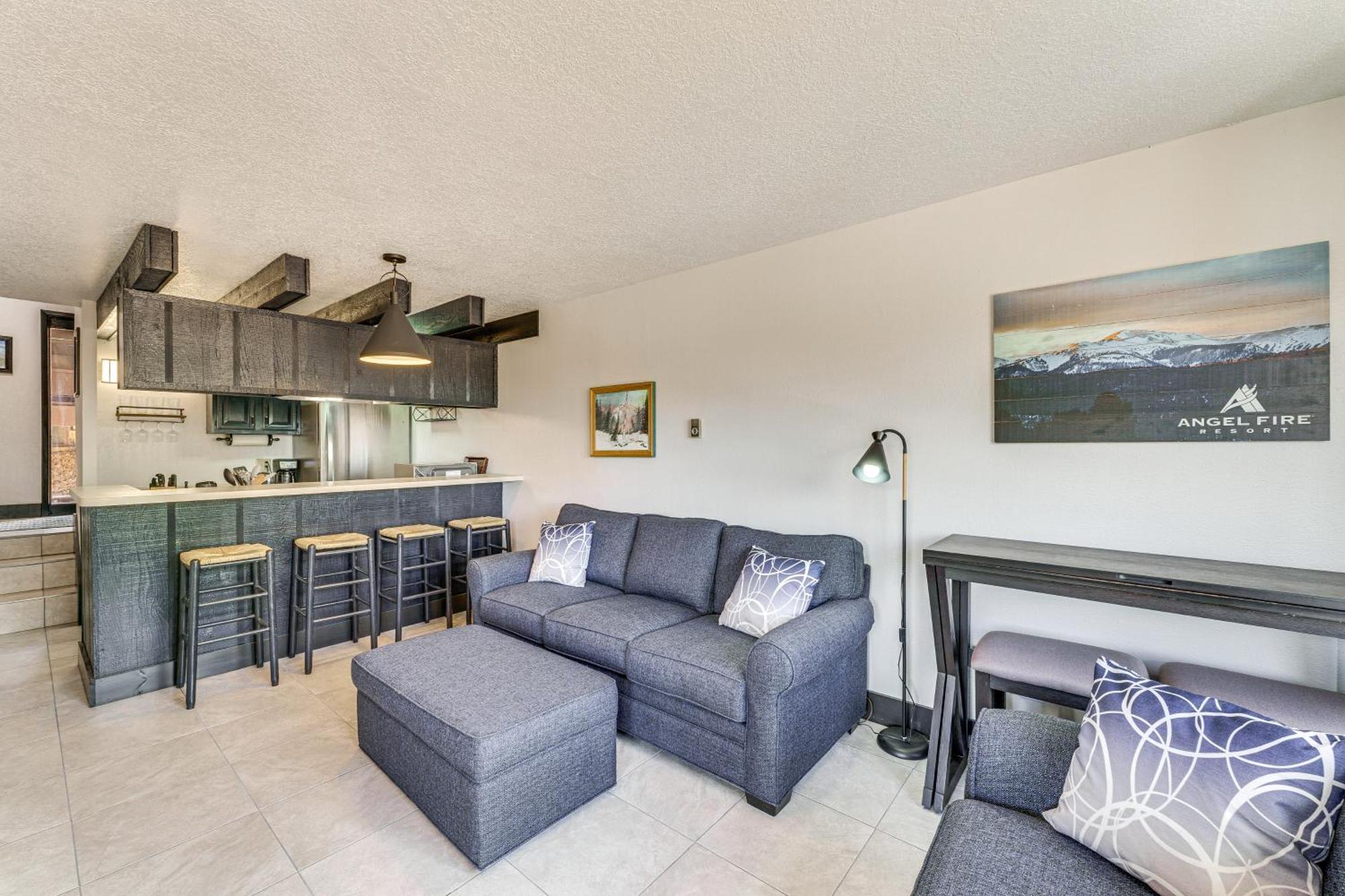 Angel Fire Mountain Condo Steps To Ski Resort! Εξωτερικό φωτογραφία