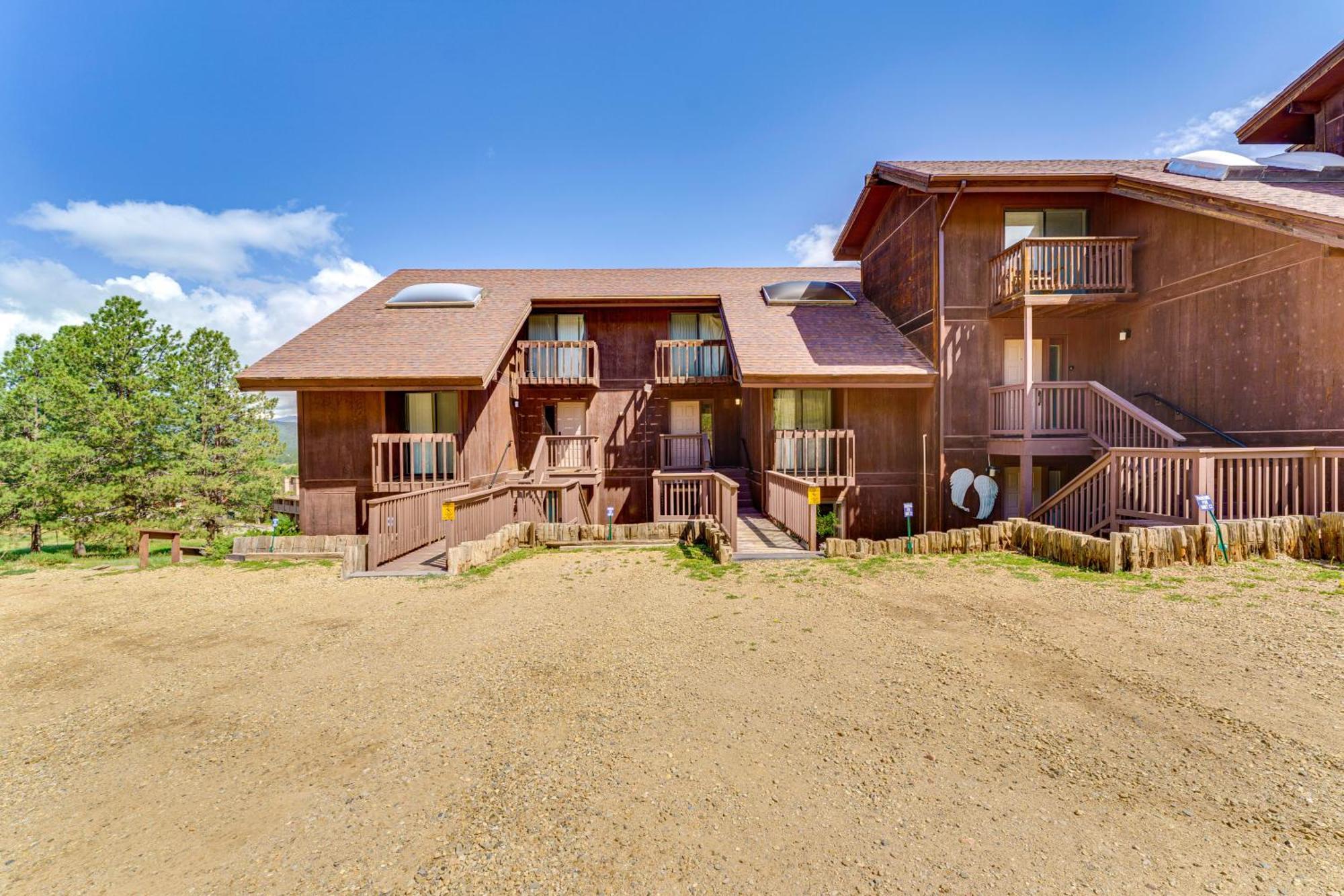 Angel Fire Mountain Condo Steps To Ski Resort! Εξωτερικό φωτογραφία